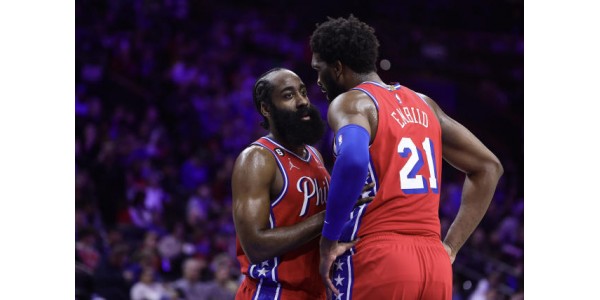 James Harden donio je svakakve loše odluke u dva desetljeća James Harden donio je svakakve loše odluke u dva desetljeća